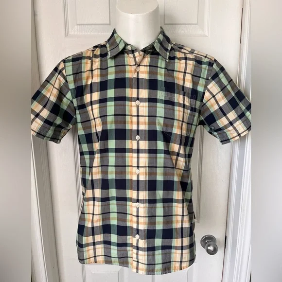 Mens Patagonia Short Sleeve Plaid Button Up Cotton Blend Shirt - Picture 1 of 10
